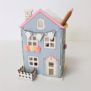 קיטדיזיין- ערכת עץ להרכבה ולצביעה