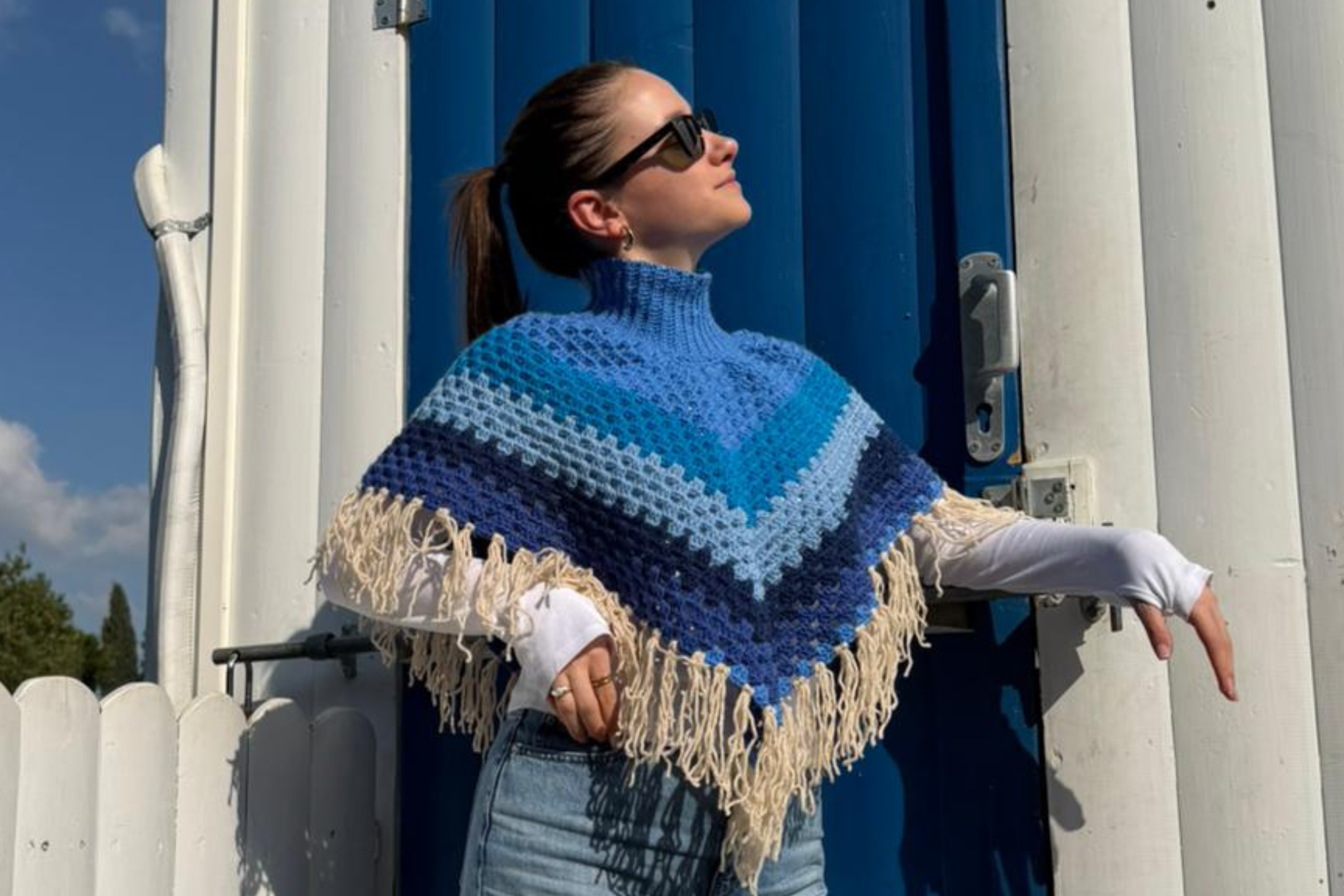 Read more about the article הדרכת סריגה – פונצ'ו